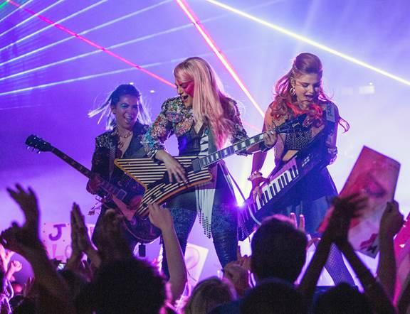 La prima foto ufficiale del film Jem and The Holograms (2015)