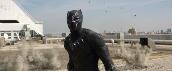 Black Panther come Game of Thrones Black Panther in fuga da proiettili