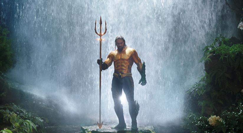 La recensione del cinecomic Aquaman Jason Momoa è Aquaman
