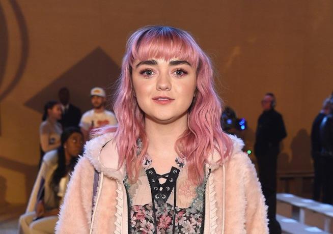 Maisie Williams l'attrice inglee maisie william