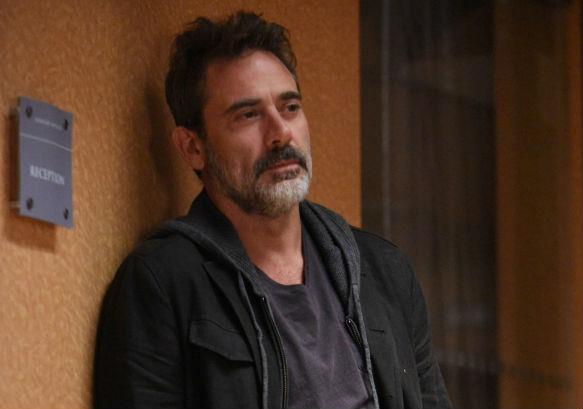 Jason triste Jason con sguardo dolente