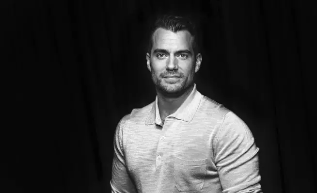 Henry Cavill dichiarazioni su molestie Henry Cavill in primo piano