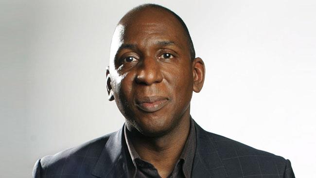 Colin McFarlane in Outlander 4 Colin McFarlane in primo piano