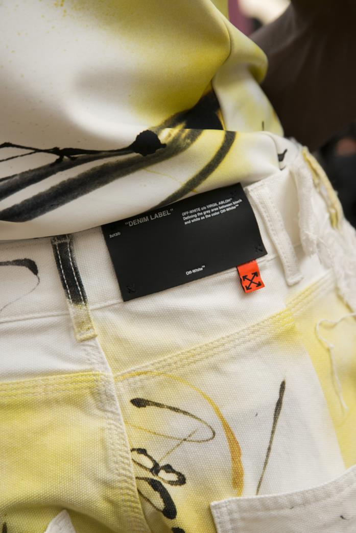 Off-White Una tasca in mood Tie-Dye