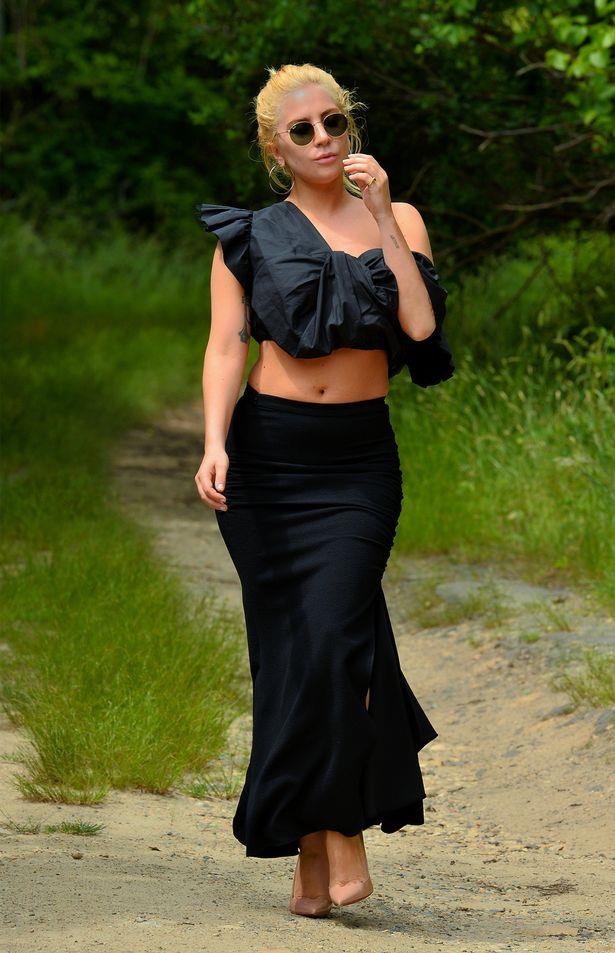 Lady Gaga: il look da trekking Il look da trekking di Lady Gaga