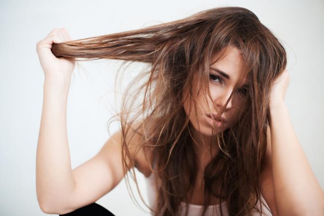 Capelli sporchi Capelli sporchi e grassi cosa fare