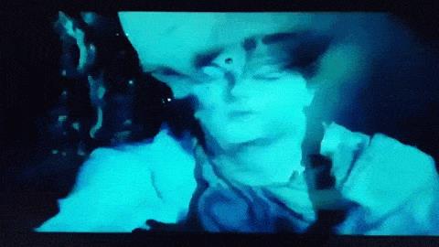 GIF Titanic GIF Jack Dawson muore