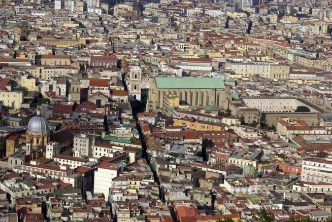Le previsioni meteo del weekend 20-21 ottobre e cosa fare nelle maggiori città italiane Napoli