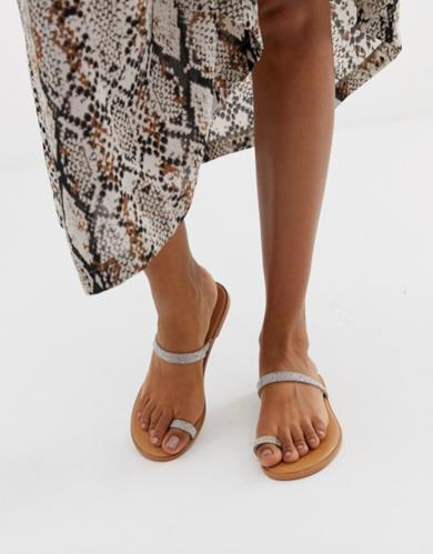 Sandali flat con anello