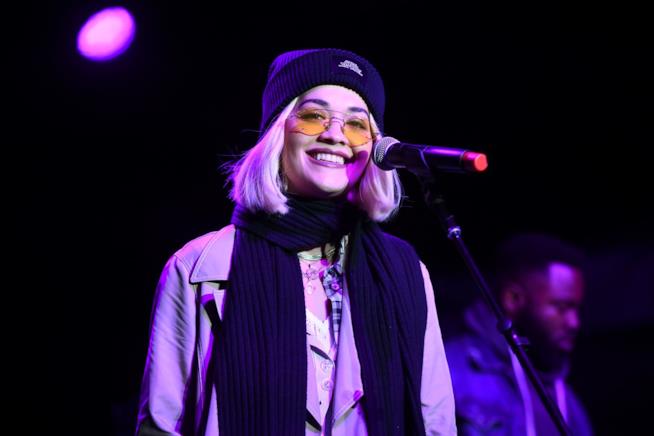 Rita Ora: i look con piumino da copiarle Rita Ora