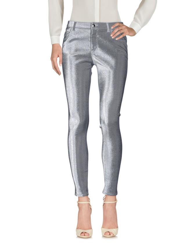 Pantaloni Pinko Skinny Sono in argento e in tessuto elasticiazzato i pantaloni realizzati da Pinko