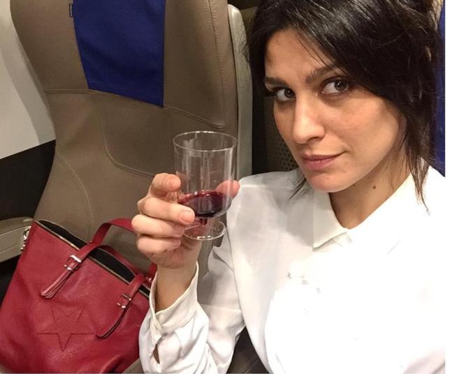 Giulia Bevilacqua, La ragazza del treno Giulia Bevilacqua in treno
