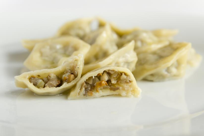 Ravioli cinesi al vapore con i gamberetti Ravioli cinesi al vapore