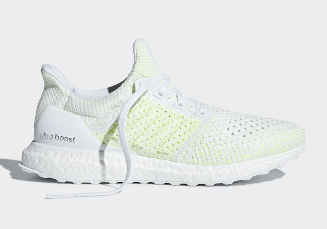 Le scarpe Adidas Ultra Boost Clima Solar Yellow Ultra Boost Clima Solar Yellow