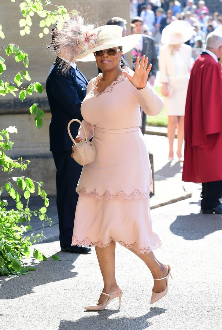 Oprah Winfrey Oprah Winfrey in outfit rosa al Royal Wedding