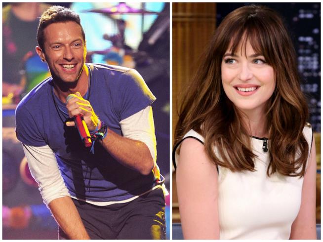 Dakota Johnson e Chris Martin sono apparsi per la prima volta insieme in pubblico Chris Martin e Dakota Johnson
