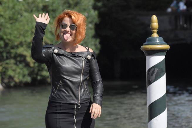 Noemi sposerà il fidanzato Gabriele Greco: il matrimonio a giugno Noemi