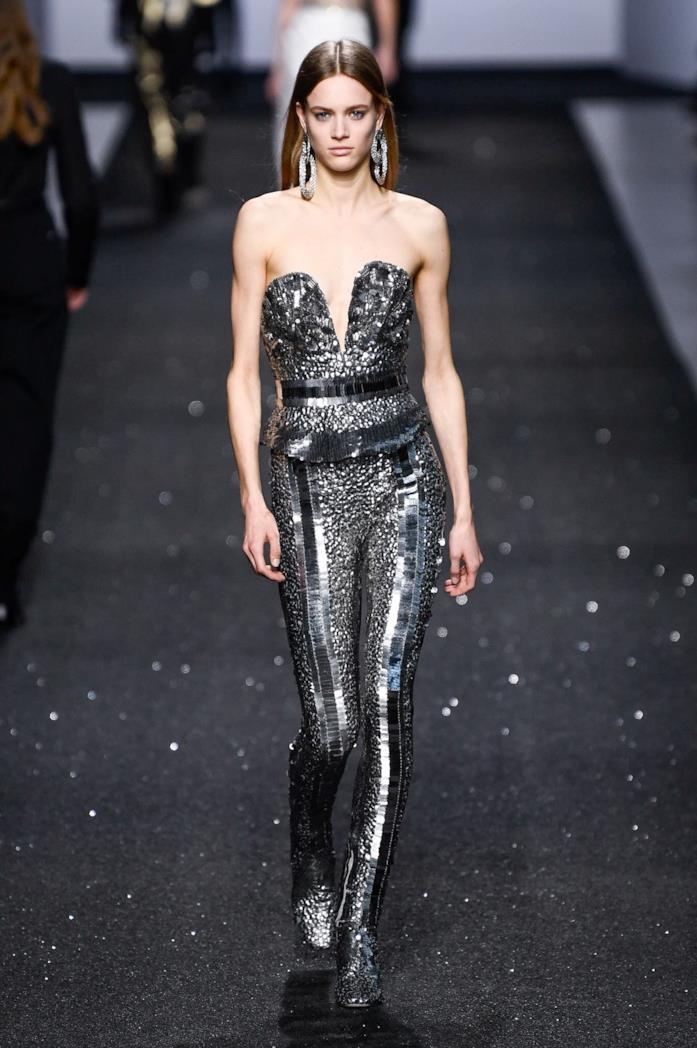 Sfilata Alberta Ferretti Un look della Sfilata Alberta Ferretti