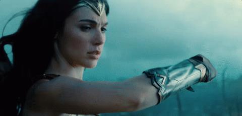 Wonder Woman Il braccio di Diana in Wonder Woman