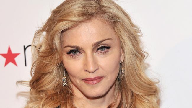 Madonna contro l'asta: ottenuta restrizione per la vendita delle sue lettere Madonna