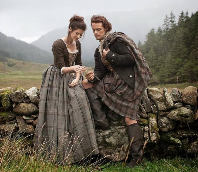 Jamie e Claire sbarcano in Francia