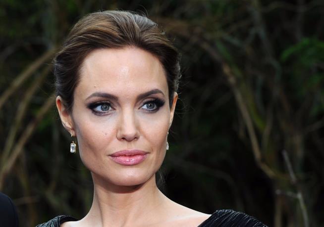 Angelina Jolie per i diritti delle donne Angelina Jolie in primo piano