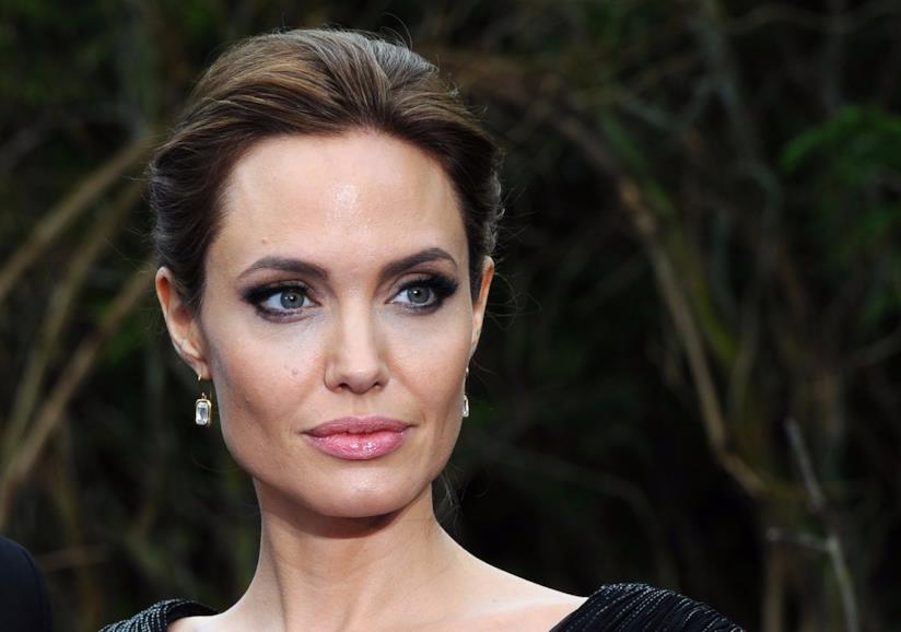 Angelina Jolie per i diritti delle donne Angelina Jolie in primo piano