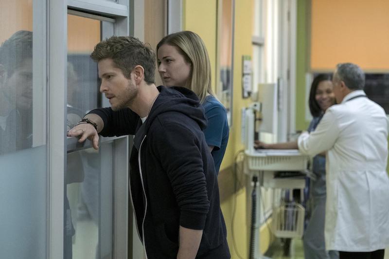 Conrad e Nic Conrad e Nic in The Resident 01x07