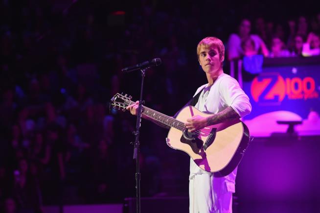 Justin Bieber ha investito un paparazzo Primo piano di Justin Bieber