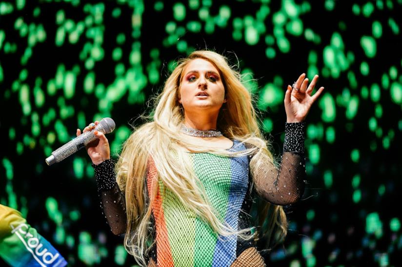 I migliori beauty look delle star al Gay Pride 2019 Meghan Trainor
