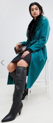 Cappotto classico con pelliccia sintetica