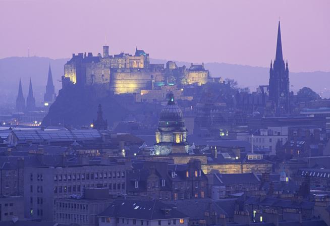 Il castello simbolo di Edimburgo Castello di Edimburgo