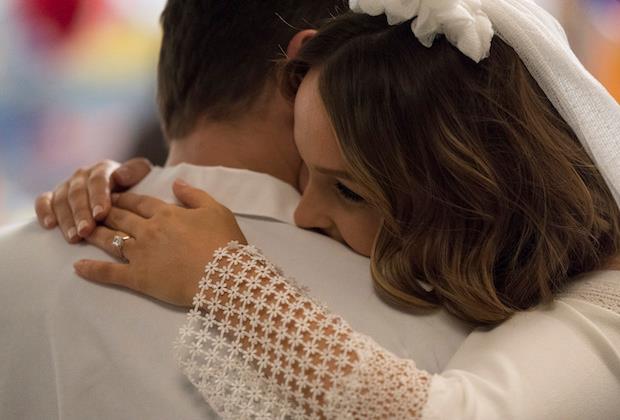 Alex e Jo nel finale di Grey's Anatomy 14 Grey's Anatomy 14: le nozze di Alex Karev e Jo Wilson nel finale di stagione