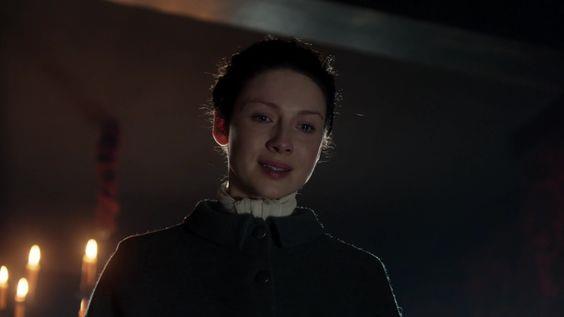 Claire Claire sorride emozionata