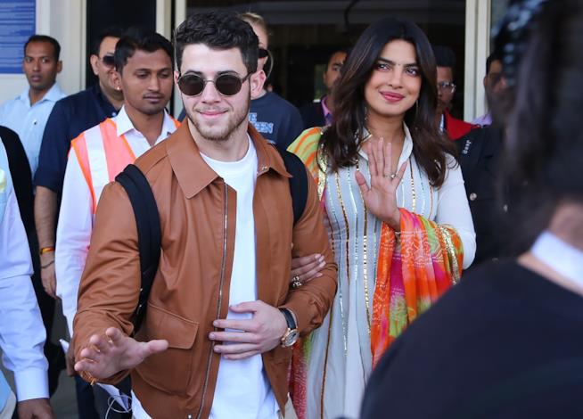 Priyanka Chopra e Nick Jonas si sono sposati Priyanka Chopra e Nick Jonas si sono sposati