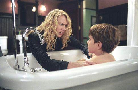 Naomi Watts in The Ring 2 Naomi Watts in una scena di The Ring 2