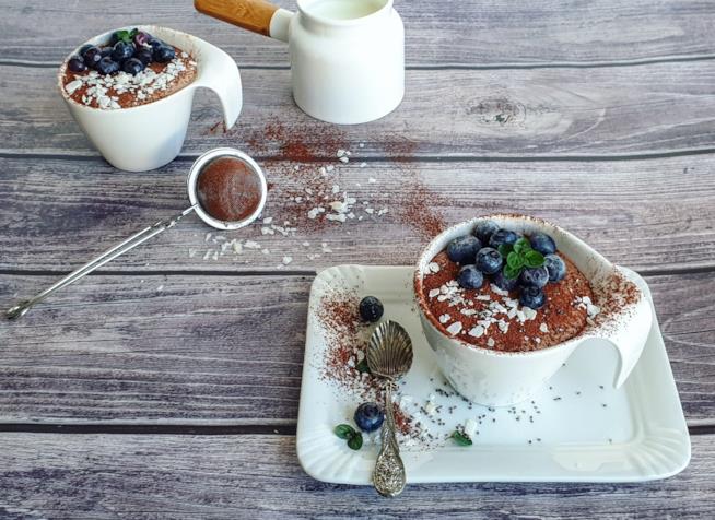 Crema fondente e chia Mousse al cacao e frutta