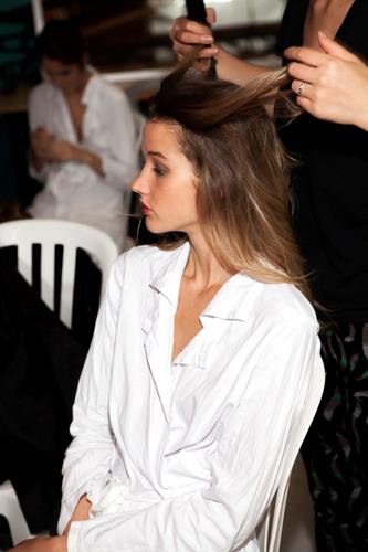 Capelli castani con riflessi chiari Capelli castani con riflessi dorati