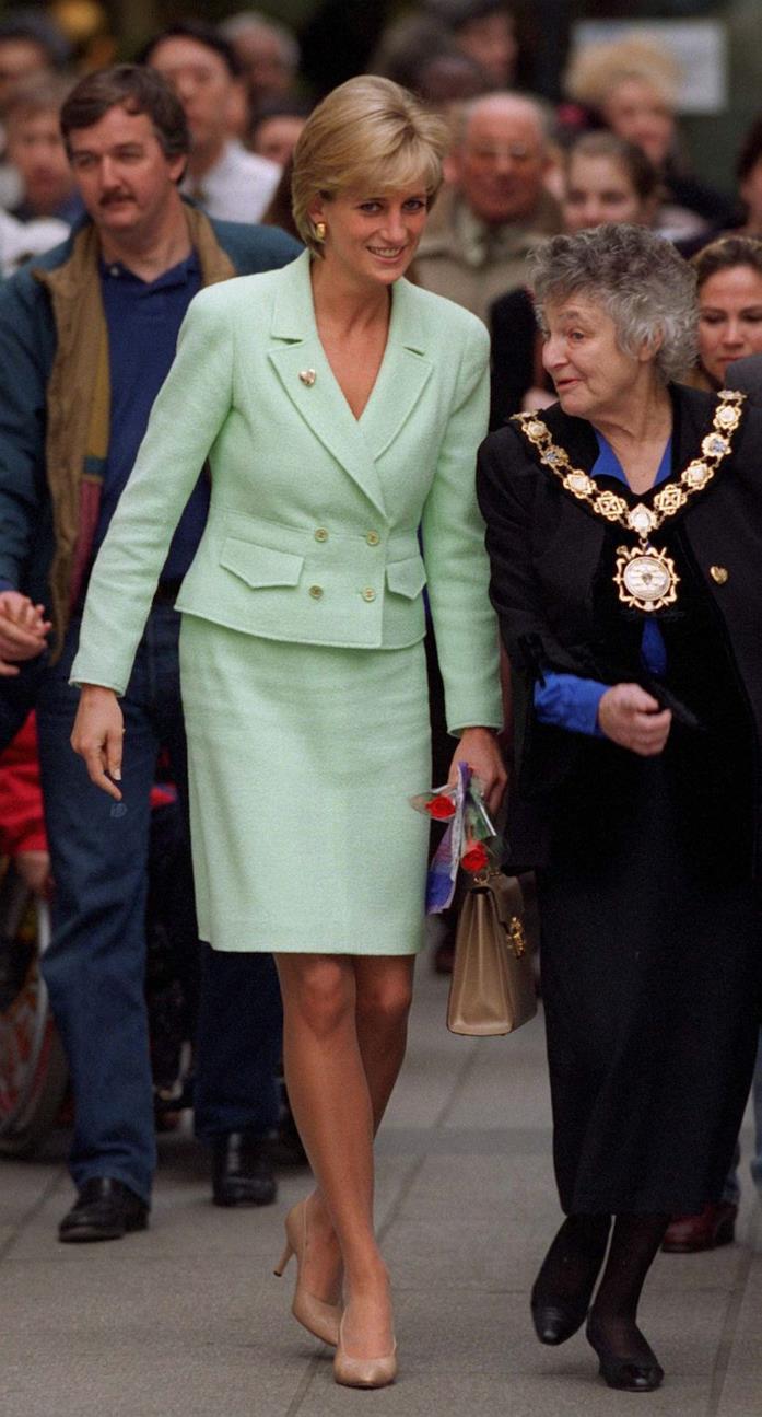 Lady Diana Lady Diana in tailleur verdeacqua