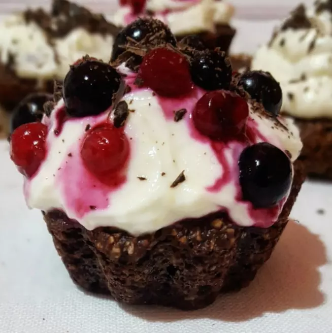 Cupcake Dolcetto con crema e frutti di bosco