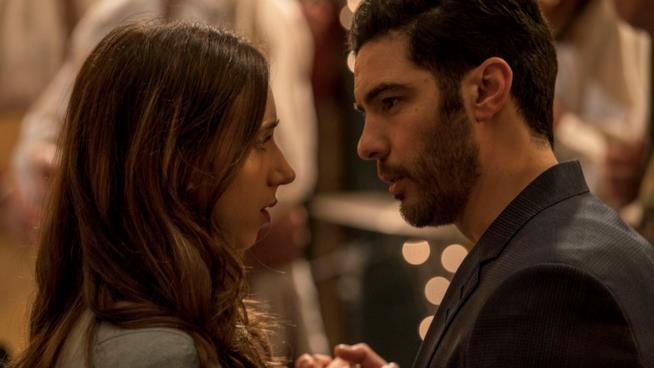 The Kindness of Strangers: Zoe Zazan e Tahar Rahim in una scena The Kindness of Strangers: una scena del film
