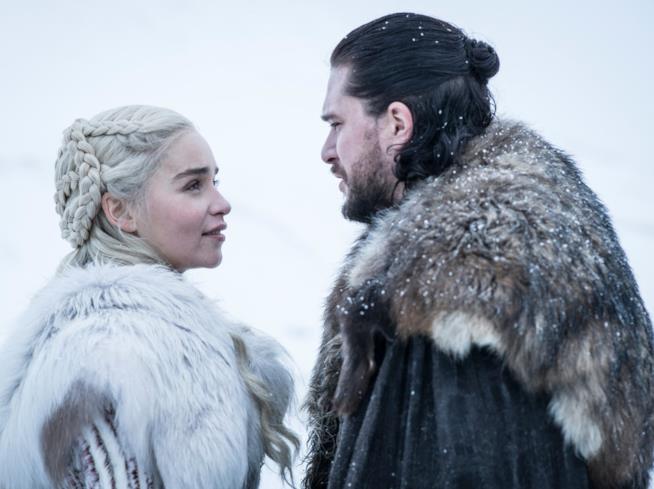 Jon Snow e Daenerys EMilia Clarke e Kit Harington