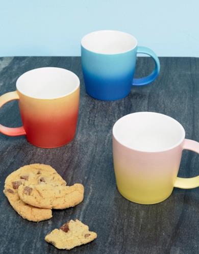 Set regalo con tre tazze in ceramica sfumata