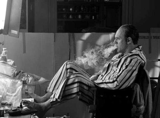 Tom Hardy sul set di Fonzo Tom Hardy col costume da Al Capone sul set di Fonzo