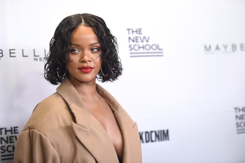 Rihanna avvistata con un uomo misterioso Primo piano di Rihanna
