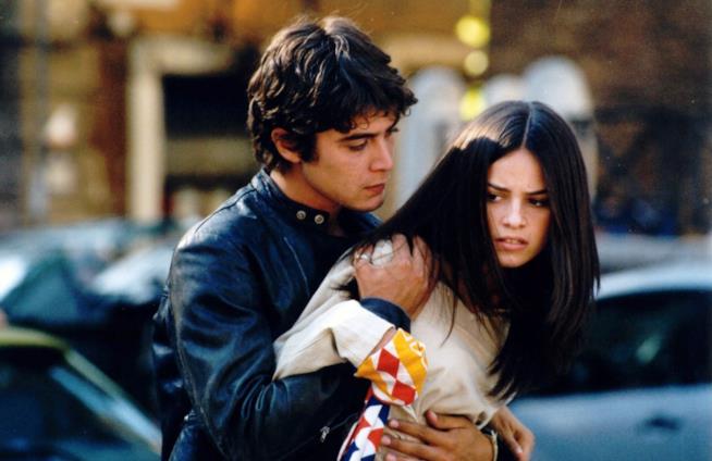 Una serie TV su Tre metri sopra il cielo Una scena di Tre metri sopra il cielo
