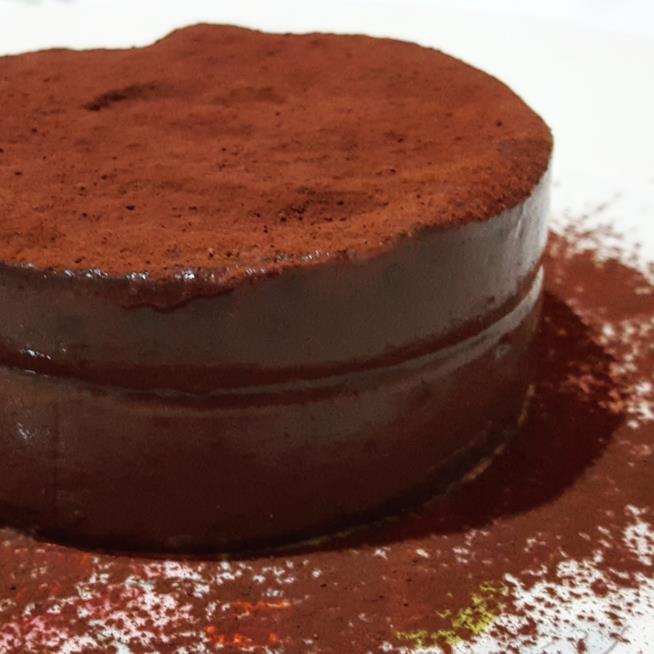 Budino al cacao con cuore di fragola Crema al cucchiaio