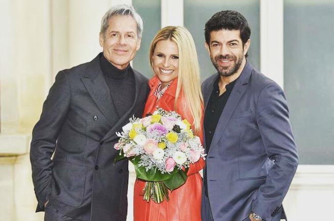 Tutti in cantanti in gara a Sanremo 2018 Claudio Baglioni, Michelle Hunziker e Pierfrancesco Favino alla conferenza stampa di Sanremo 2018