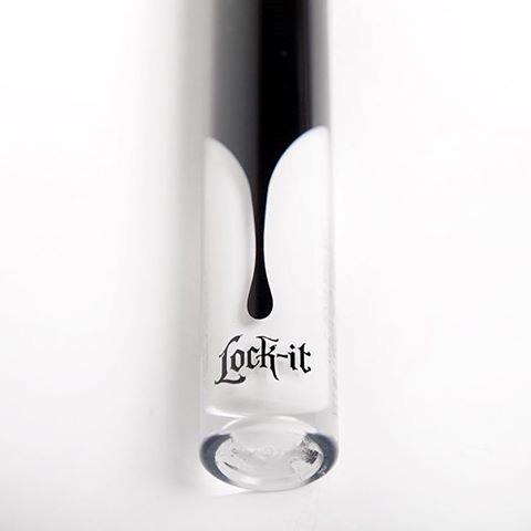 Lock-It Concealer Crème White Out Il correttore bianco di Kat Von D