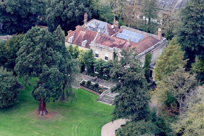 Tutte le case lussuose delle celebrità La magnifica casa di George Clooney e Amal